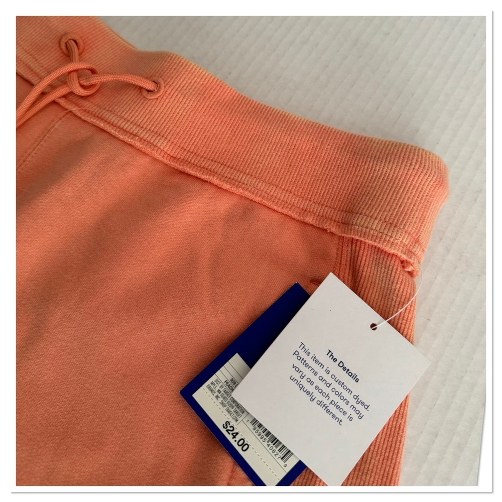 Women’s Mid-Rise French Terry Shorts JoyLab - Picture 4 of 4
